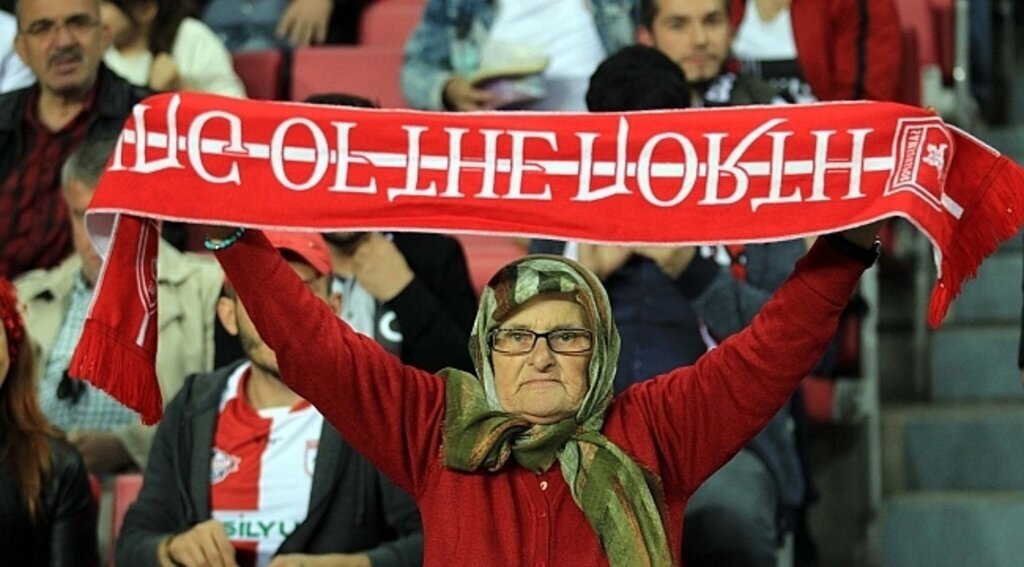 SAMSUN İNANDI FUTBOLCULAR İNANMADI