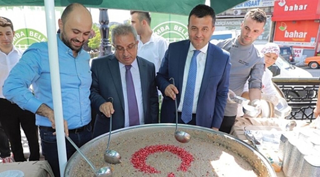 Başkan Doğan: Aşure paylaşmanın simgesidir