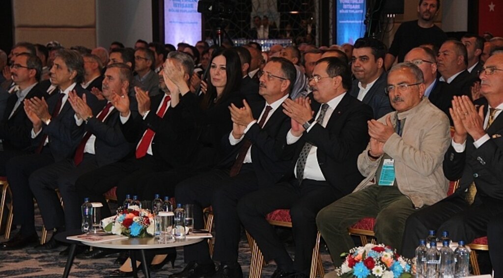 AK Parti Bölge Toplantısı Samsun'da başladı