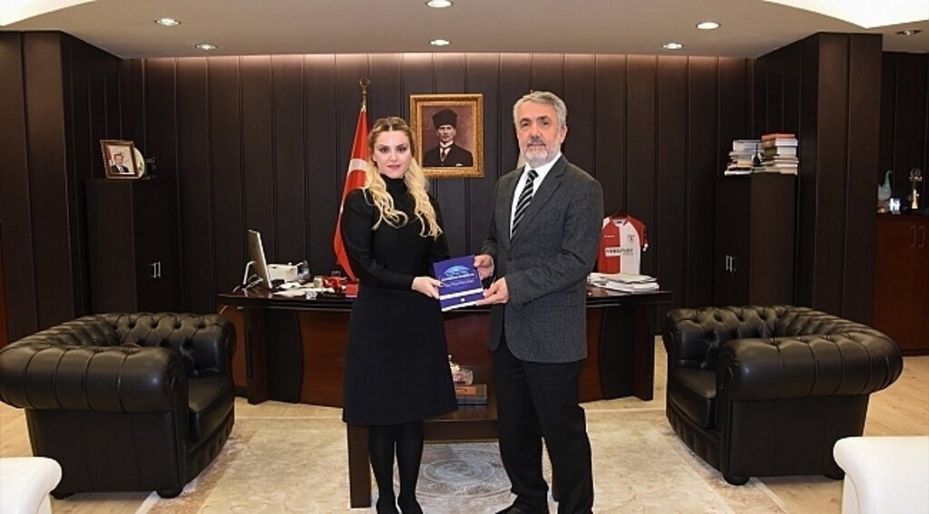 Samsun Haber - Dr. Öğr. Gör. Aybike Tuba Özden Rektör Bilgiç’i ziyaret