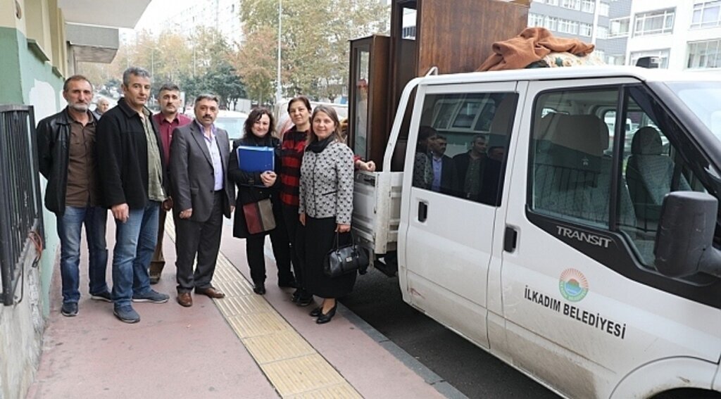 Samsun Haber - İlkadım Kadın Koordinayon Merkezi 3 ailenin yüzünü güldürdü
