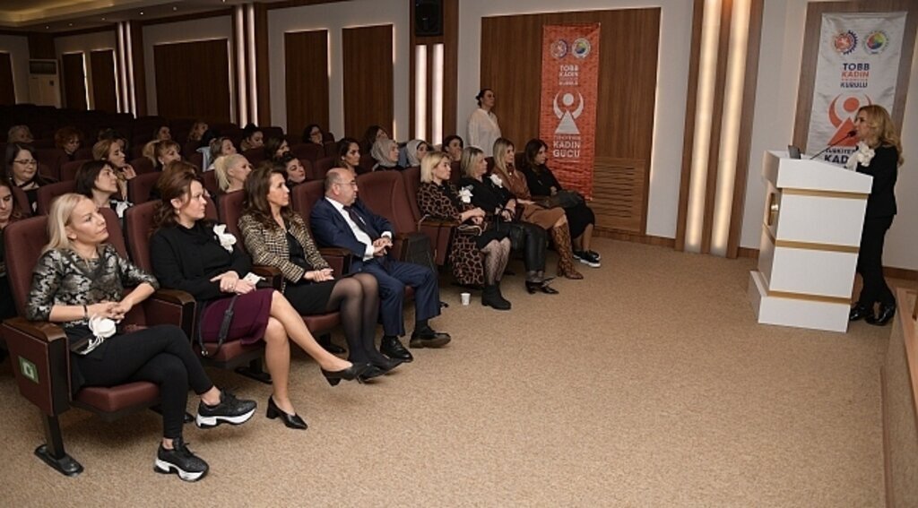 Başkan Akyüz: Kadınların gücüne inanıyoruz