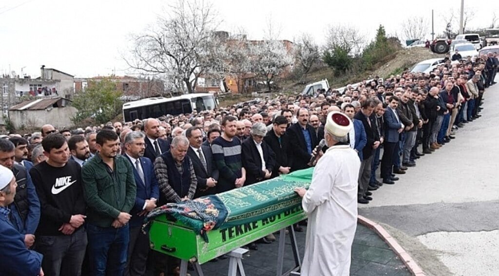 AK Partili Güneri'ye hüzünlü veda