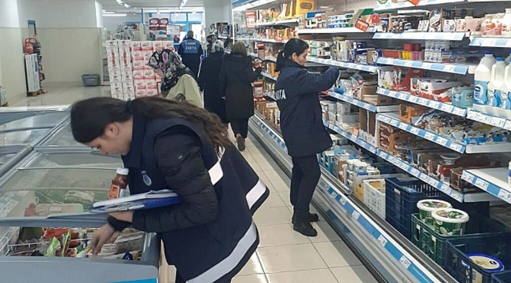 Canik zabıta denetimlerini sürdürüyor