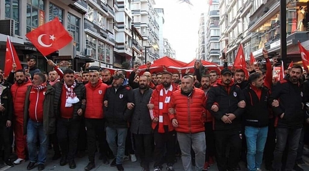 Samsunlular şehitler için yürüdü