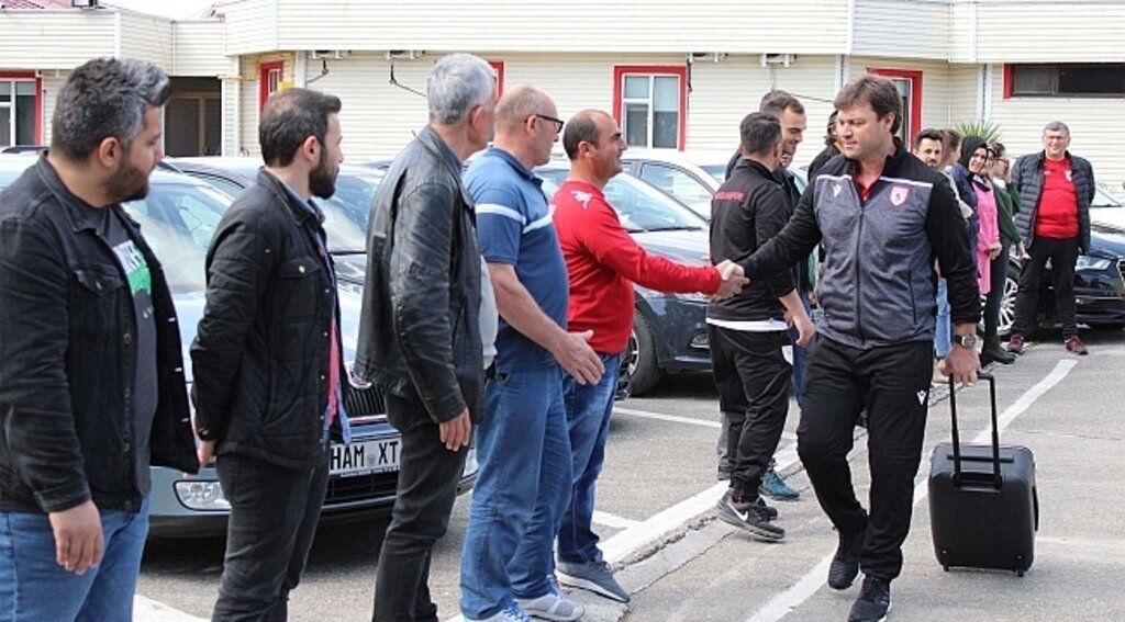 Samsunspor İstanbul'a hareket etti