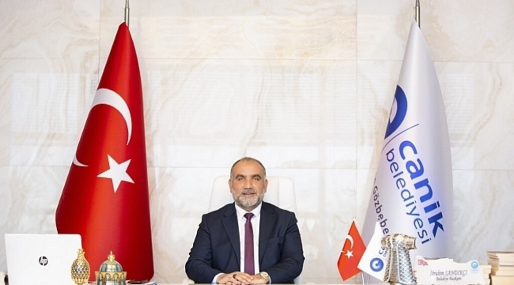 Başkan Sandıkçı 23 Nisan'ı gönülden kutluyorum