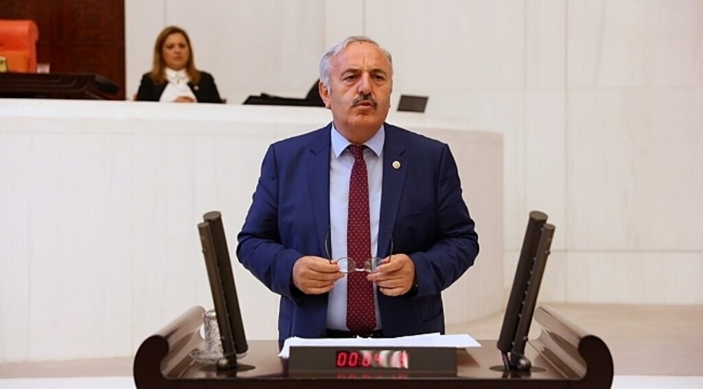 "ÖTELENEN KREDİLERİN FAİZİNİ DEVLET ÖDEMELİ"