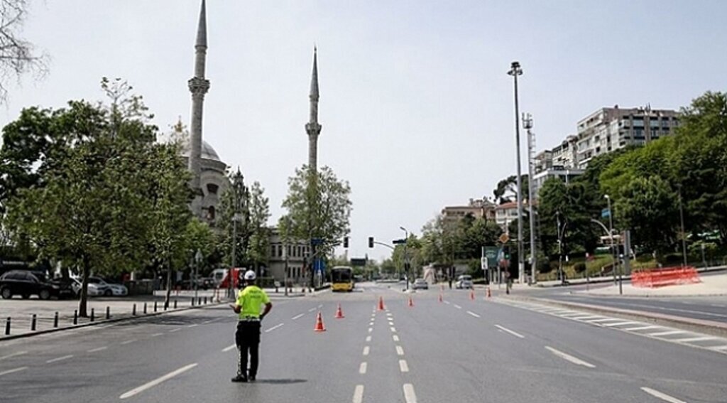 Samsun'da sokağa çıkma kısıtlaması bu hafta sonu da devam edecek