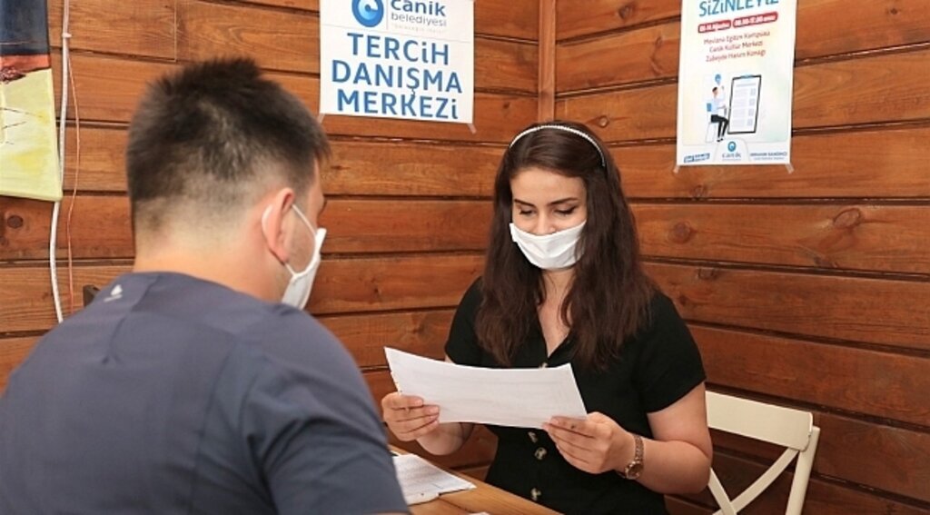 Canik Belediyesi'nden öğrencilere özel hizmet