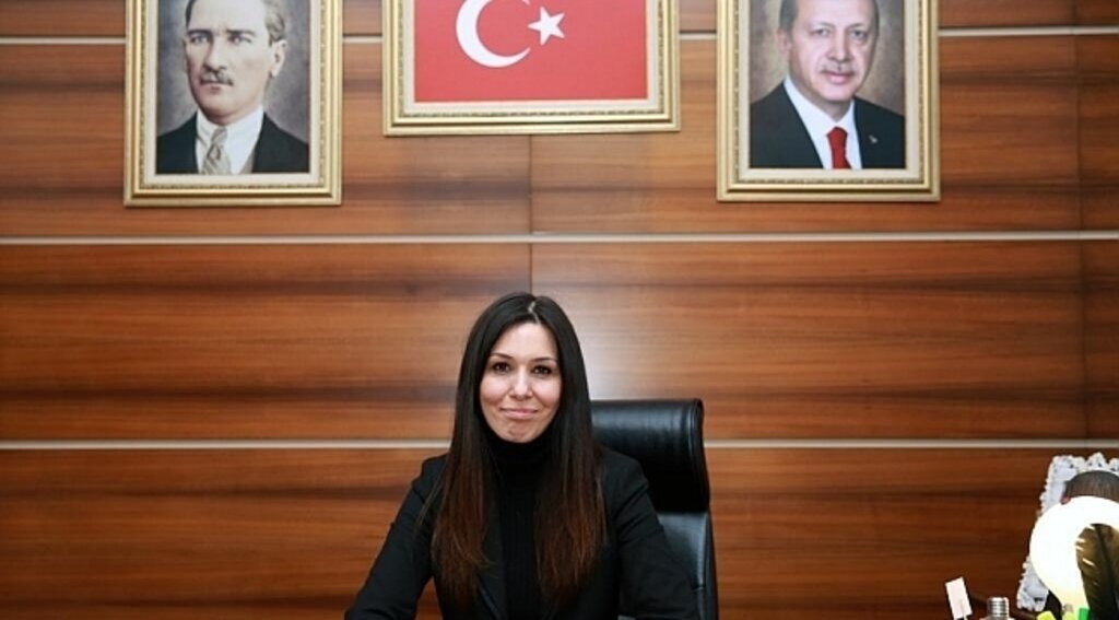Samsun'da AK Parti'ye yoğun ilgi