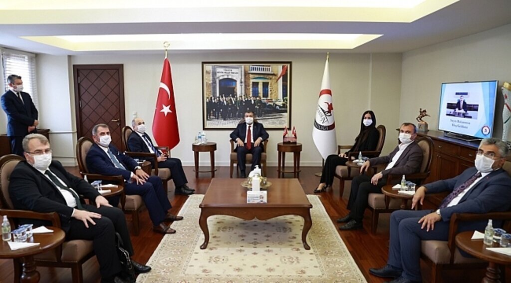 Bakan Koca: Samsun'da vaka sayısı düşüyor