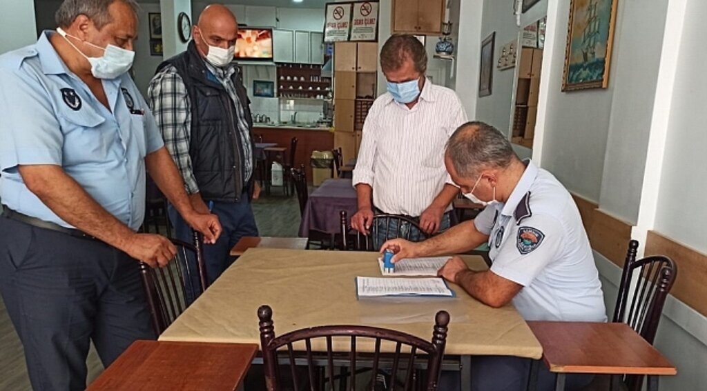 İLKADIM'DA KORONAVİRÜS DENETİMLERİ HIZ KESMİYOR