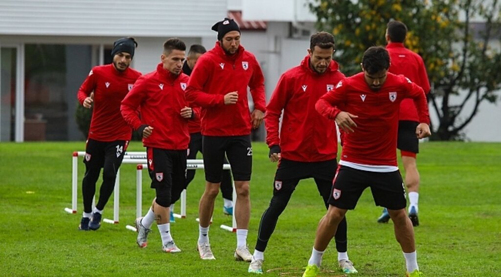 samsun haber - Samsunspor çalışmalara ara vermiyor