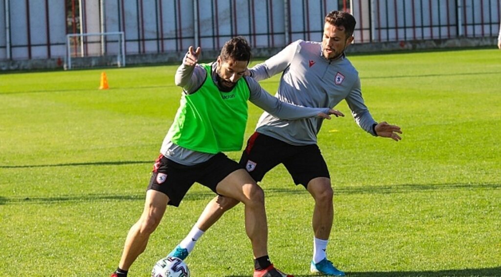 Samsunspor Giresunspor'a bileniyor
