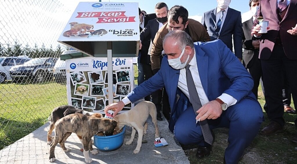 Canik’te can dostlar mutlu