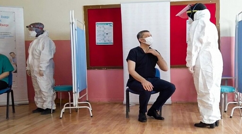 Öğretmenlerin Covid-19 aşılaması başladı