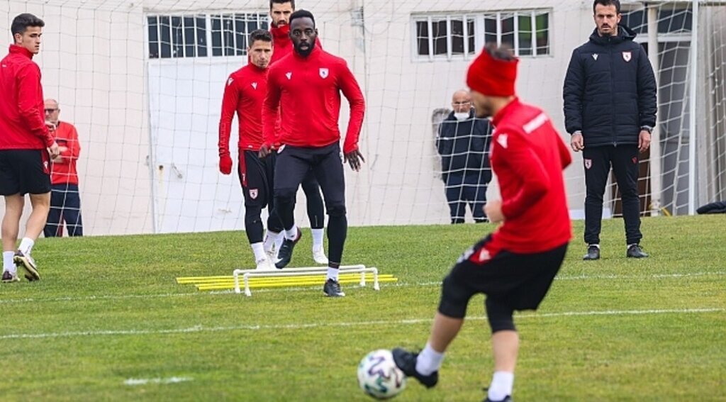 Samsunspor hız kesmiyor