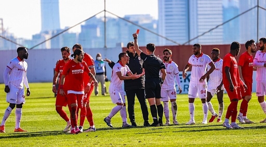 Samsunspor Ümraniyespor maçında karar çıktı