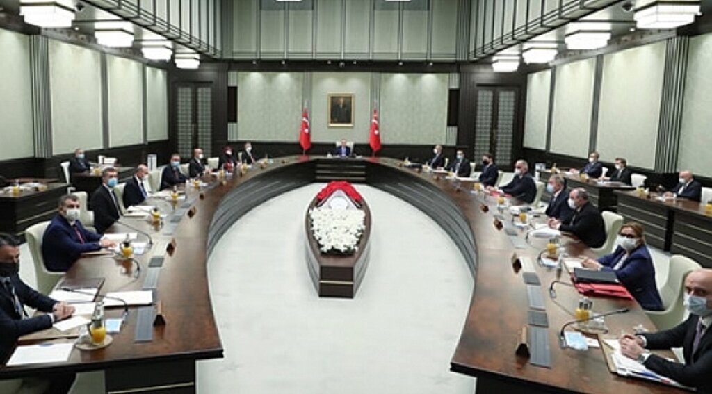 Kabine bugün toplanıyor