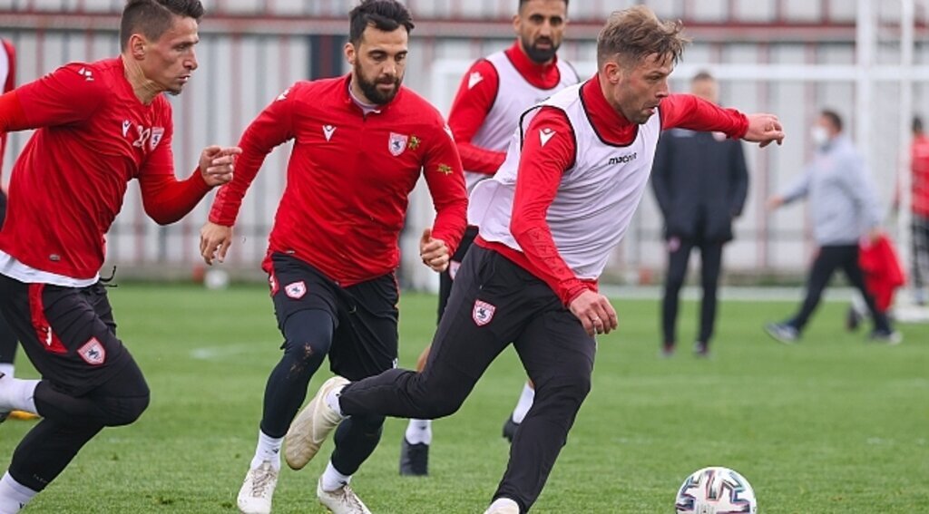 Samsunspor hız kesmiyor
