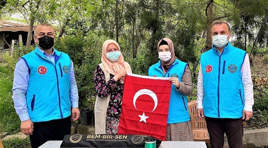 Bem-Bir-Sen Samsun şehit annelerini unutmadı