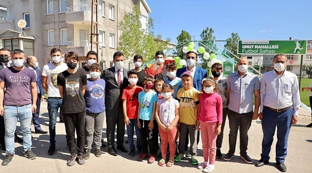 Çarşamba'da 4 spor tesisi gençlerle buluştu
