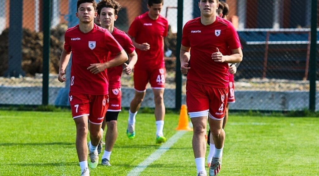 Samsunspor U19 hazırlıklarını sürdürüyor