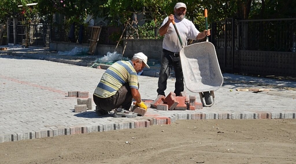 19 Mayıs İlçesi'nde altyapı çalışmaları hız kesmiyor