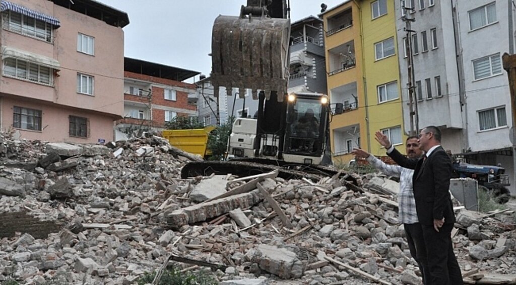 Salıpazarı'nda kentsel dönüşüm başladı