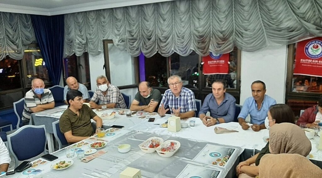 Sözleşmeli personele 2022'de kadro umudu
