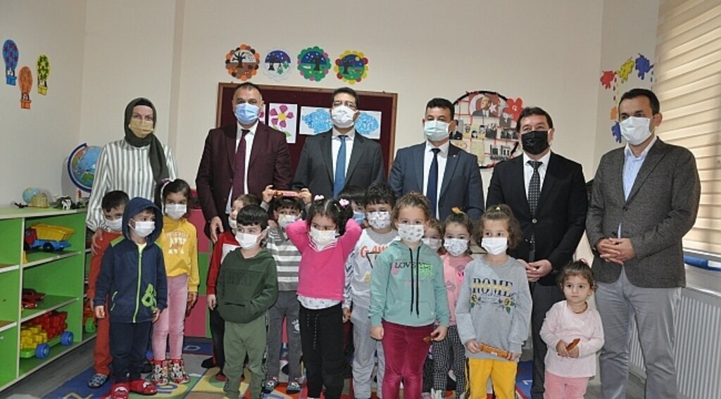 Başkan Akgül'den eğitime destek