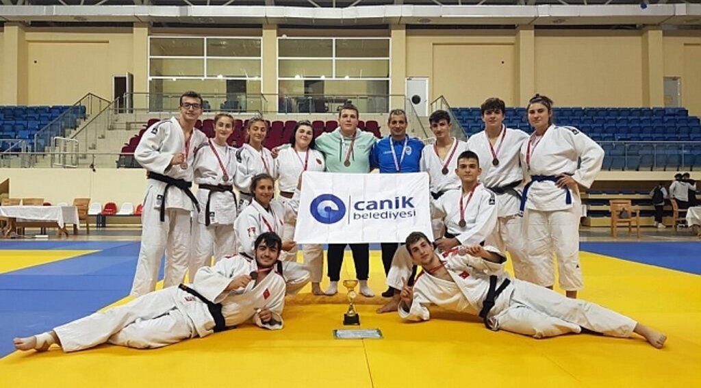 Sporda başarının adresi Canik - samsun haber