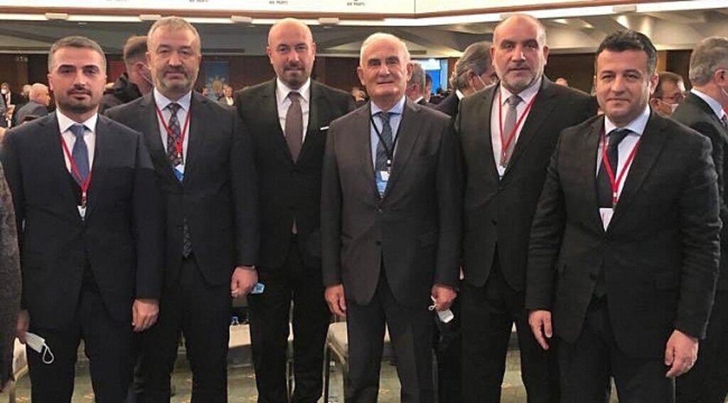 Başkan Togar AK Parti Belediye Başkanları Toplantısına katıldı