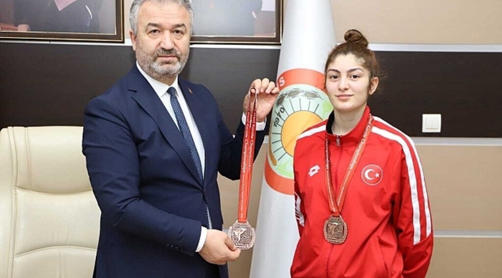 Başkan Topaloğlu 19 Mayıs'ın gururunu ağırladı