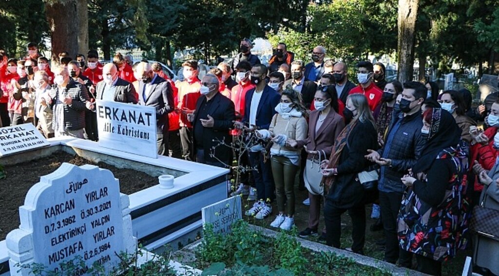 Mustafa Kemal Erkanat kabri başında anıldı