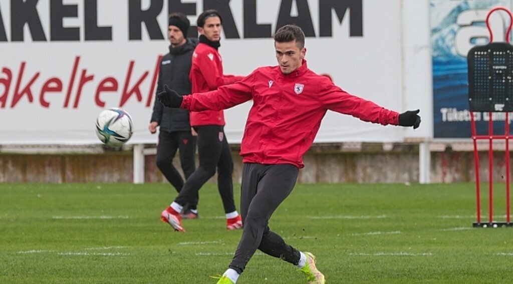Samsunspor Tuzlaspor'a bileniyor