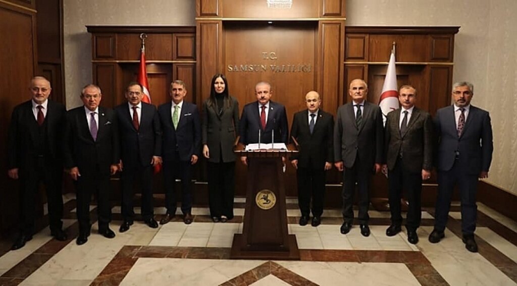 TBMM Başkanı Şentop'tan Vali Dağlı'ya ziyaret