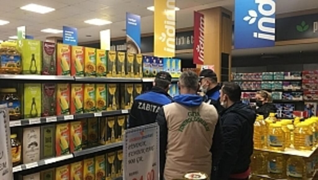 Çarşamba Belediyesi zabıta ekipleri denetimlerine devam ediyor