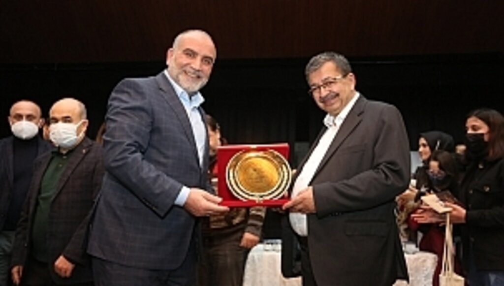 Hayati İnanç konferansına yoğun ilgi