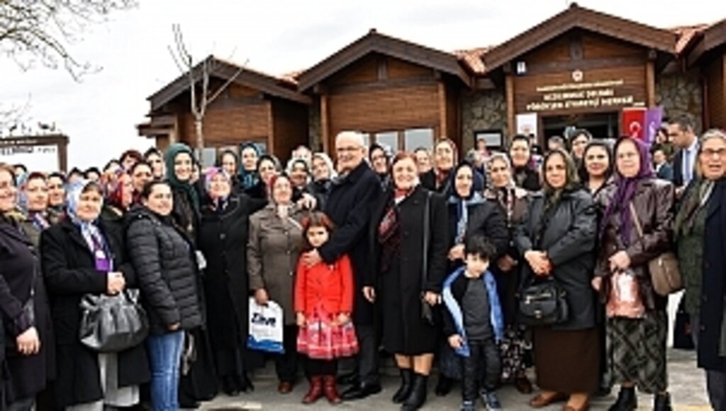 Milletvekili Yılmaz'dan '8 Mart Dünya Kadınlar Günü' mesajı