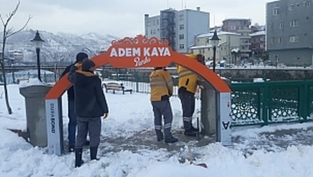 Salıpazarı Belediyesi'nde ölen işçinin adı parkta yaşatılacak