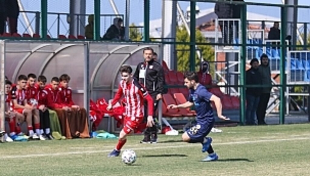 Samsunspor Menemenspor'u sahasında mağlup etti