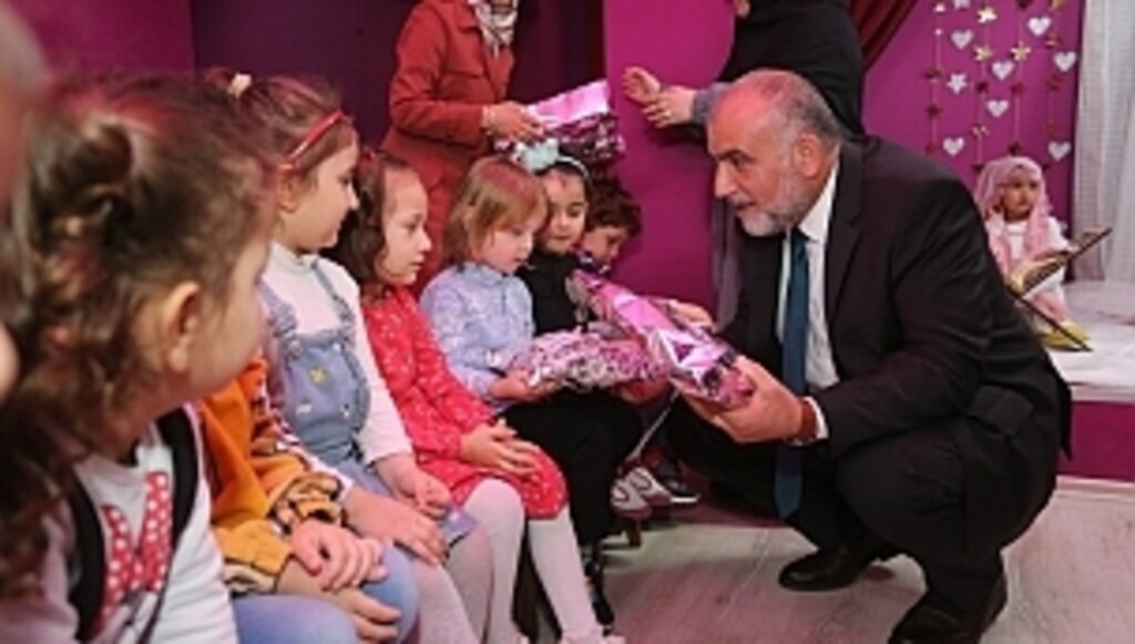 KUR’AN OKUYAN MİNİKLER MEST ETTİ