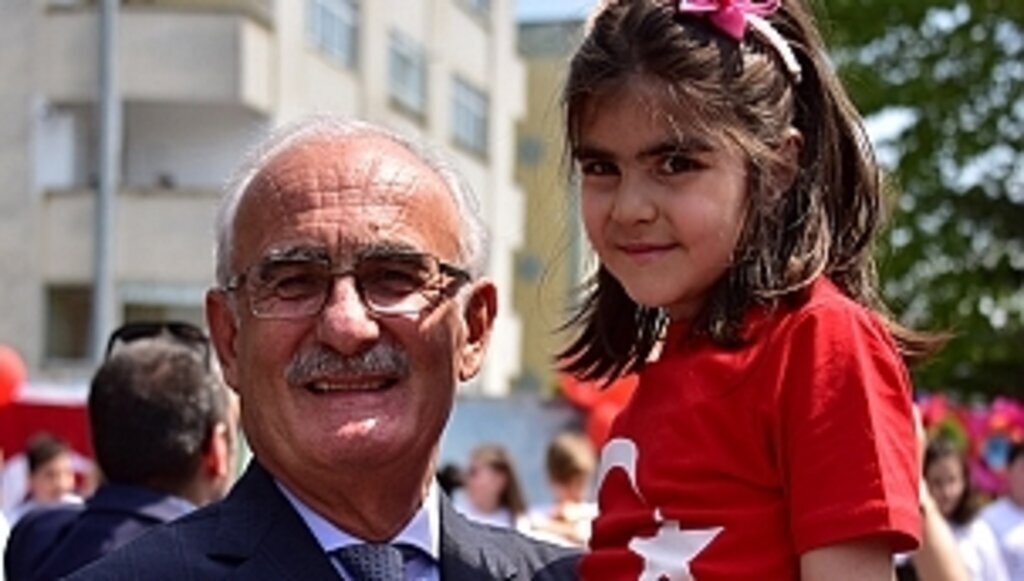 Milletvekili Yılmaz'dan 23 Nisan mesajı