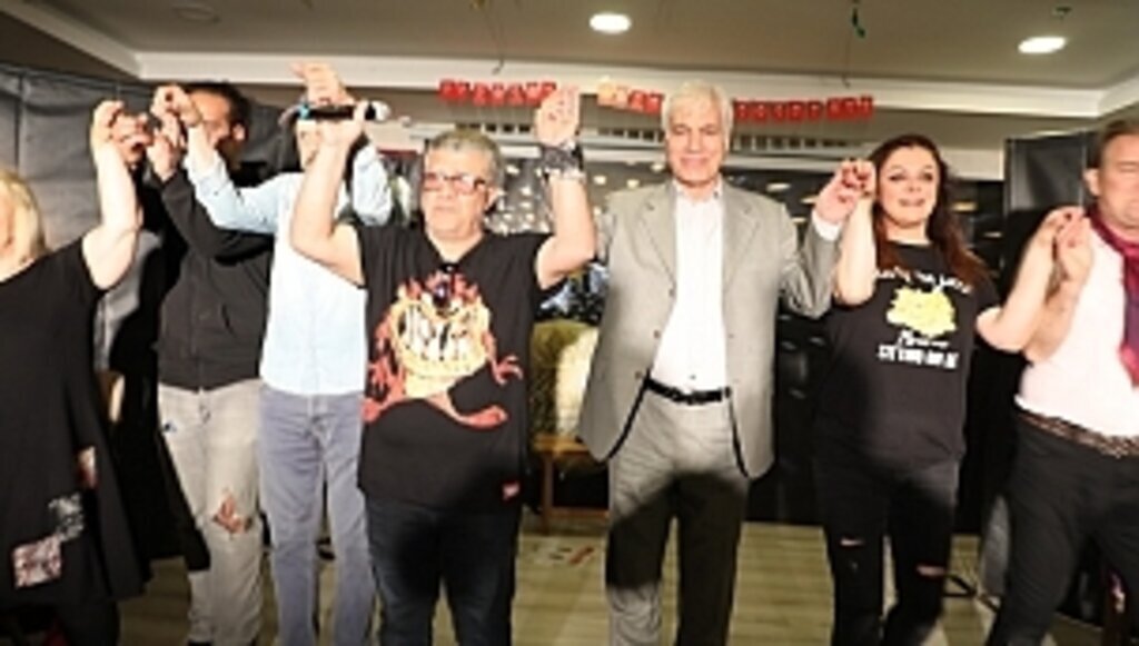 İLKADIM'DA “PEMBE ASLINDA SİYAHTIR” TİYATRO İLE UYUŞTURUCU BAĞIMLILIĞINA DİKKAT ÇEKİLDİ