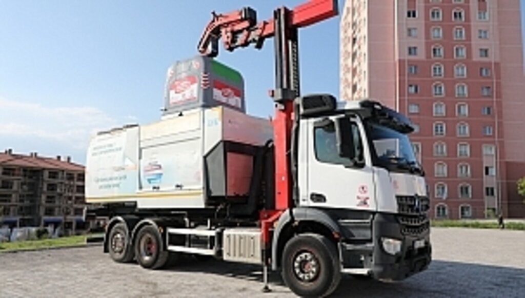 İLKADIM’DA YENİ NESİL ÇÖP TOPLAMA DÖNEMİ BAŞLADI