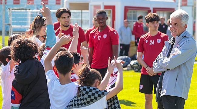 Samsunspor'a antrenmanda moral ziyareti
