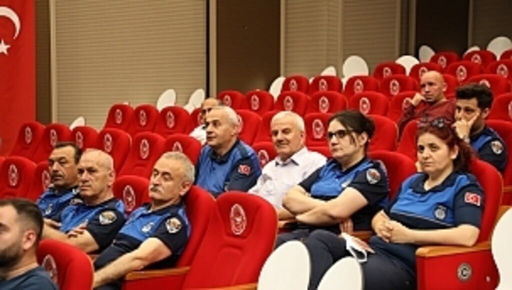 BAŞKAN DEMİRTAŞ DEVLETİMİZ VE MİLLETİMİZ HER AFETİN ARKASINDA KOŞAR HALDE