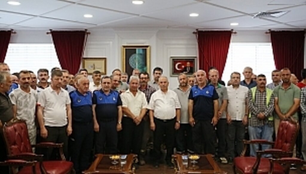 İLKADIM BELEDİYESİ KADROLU 120 İŞÇİYE 41.83 ORANINDA ZAM YAPTI